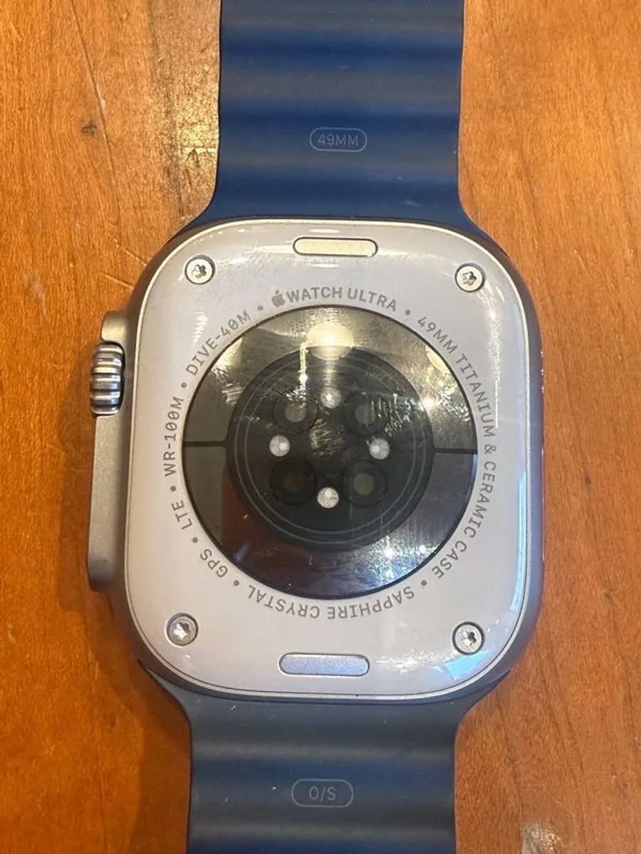 Apple Watch Ultra 2 - Image 3