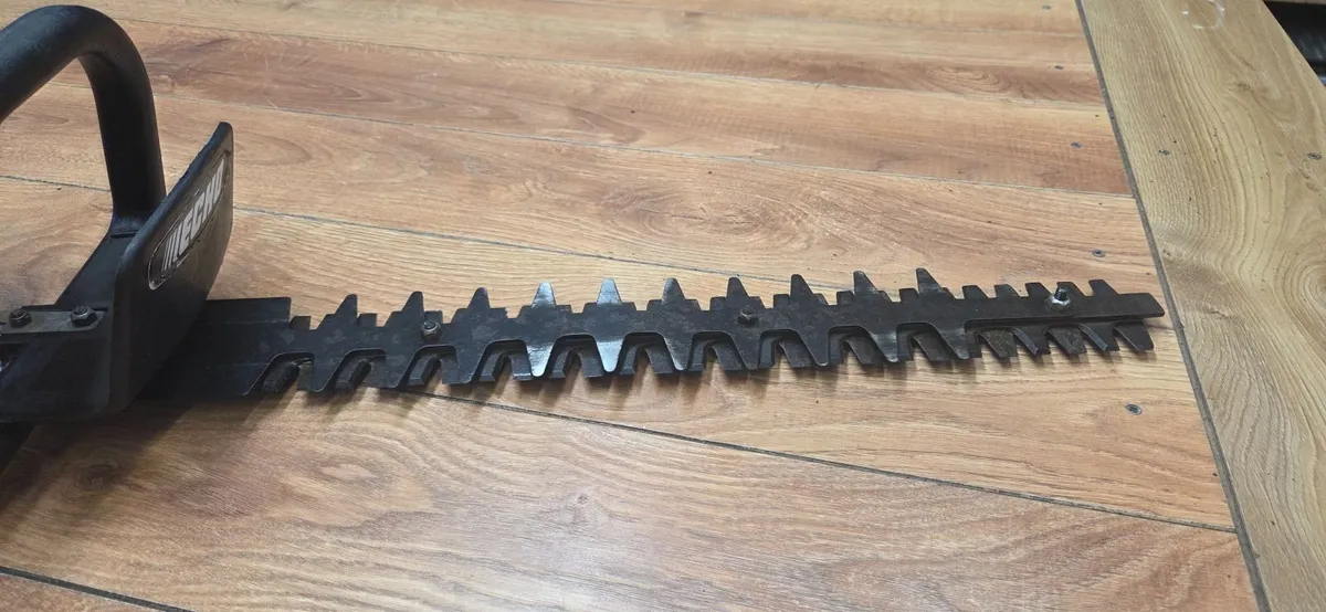 Echo hedge trimmer - Image 1