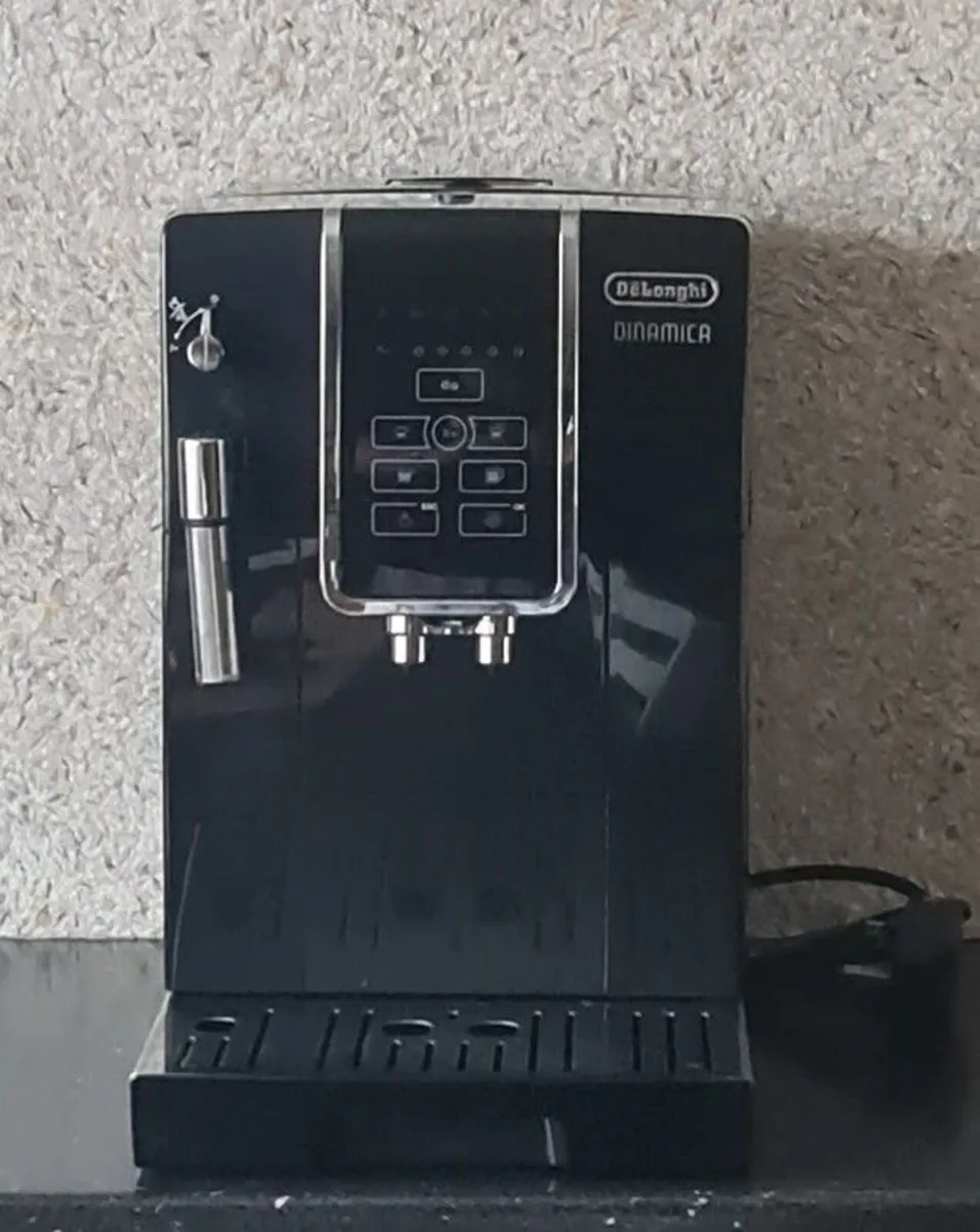De'Longhi Dinamica Bean to Cup Coffee Machine - Image 1