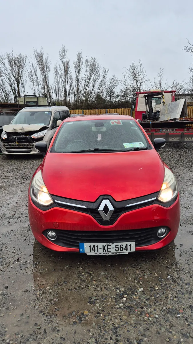 Renault clio 1.2 Petrol ⛽️ Automatic - Image 2