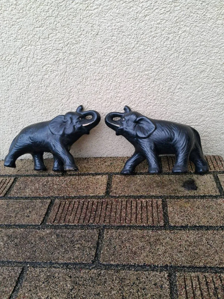 Vintage 1940's black Elephant ornaments - Image 2