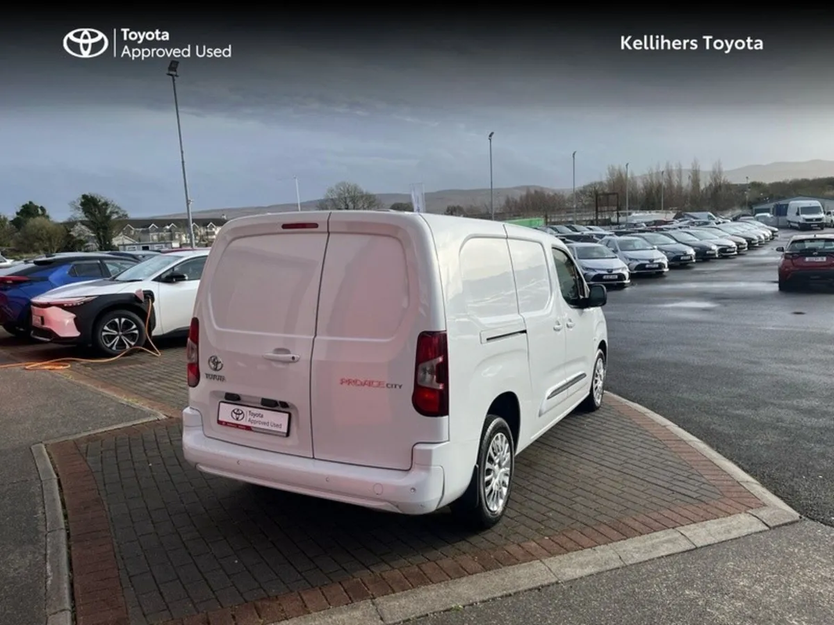 Toyota Proace City 1.5 Manual GX LWB VAT - Image 2
