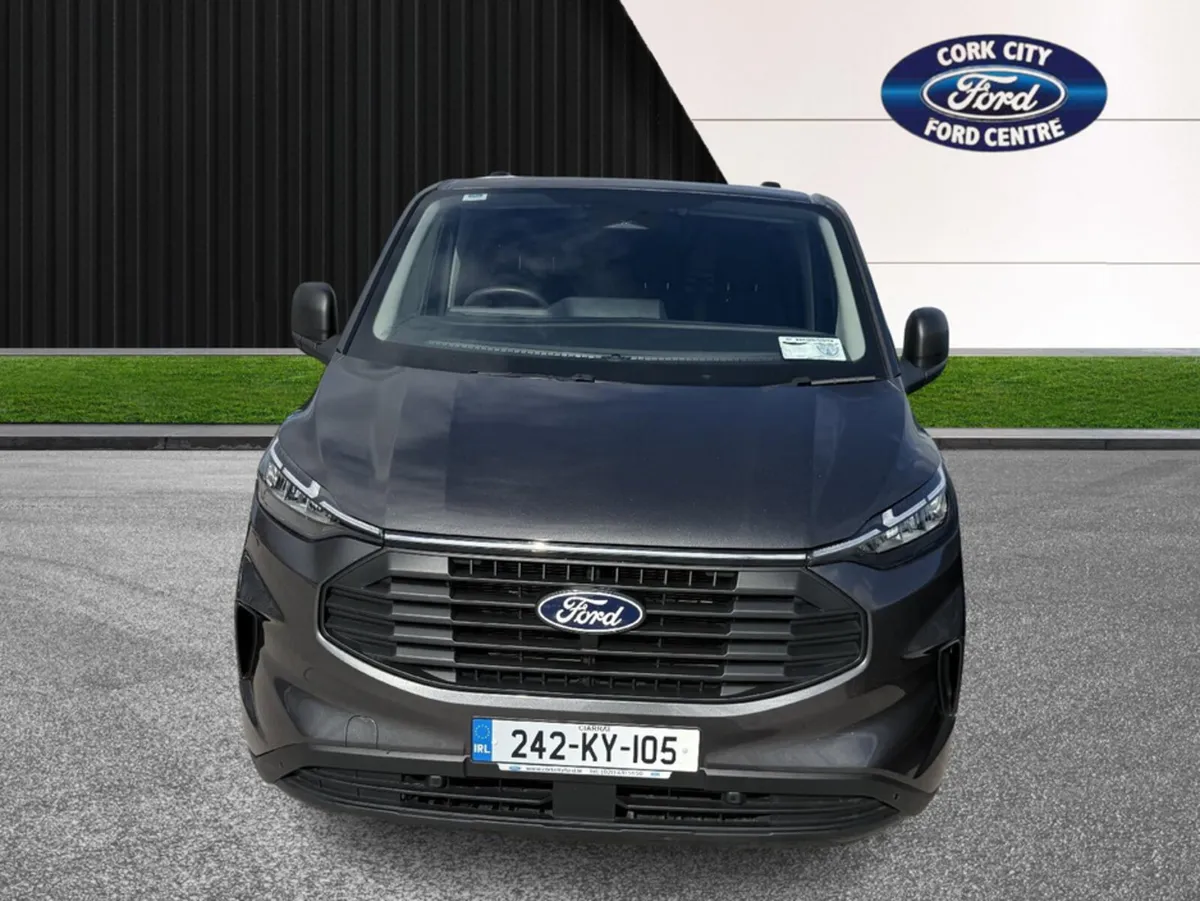 Ford Transit Custom 150bhp TREND 300LWB 2.0 - Image 3
