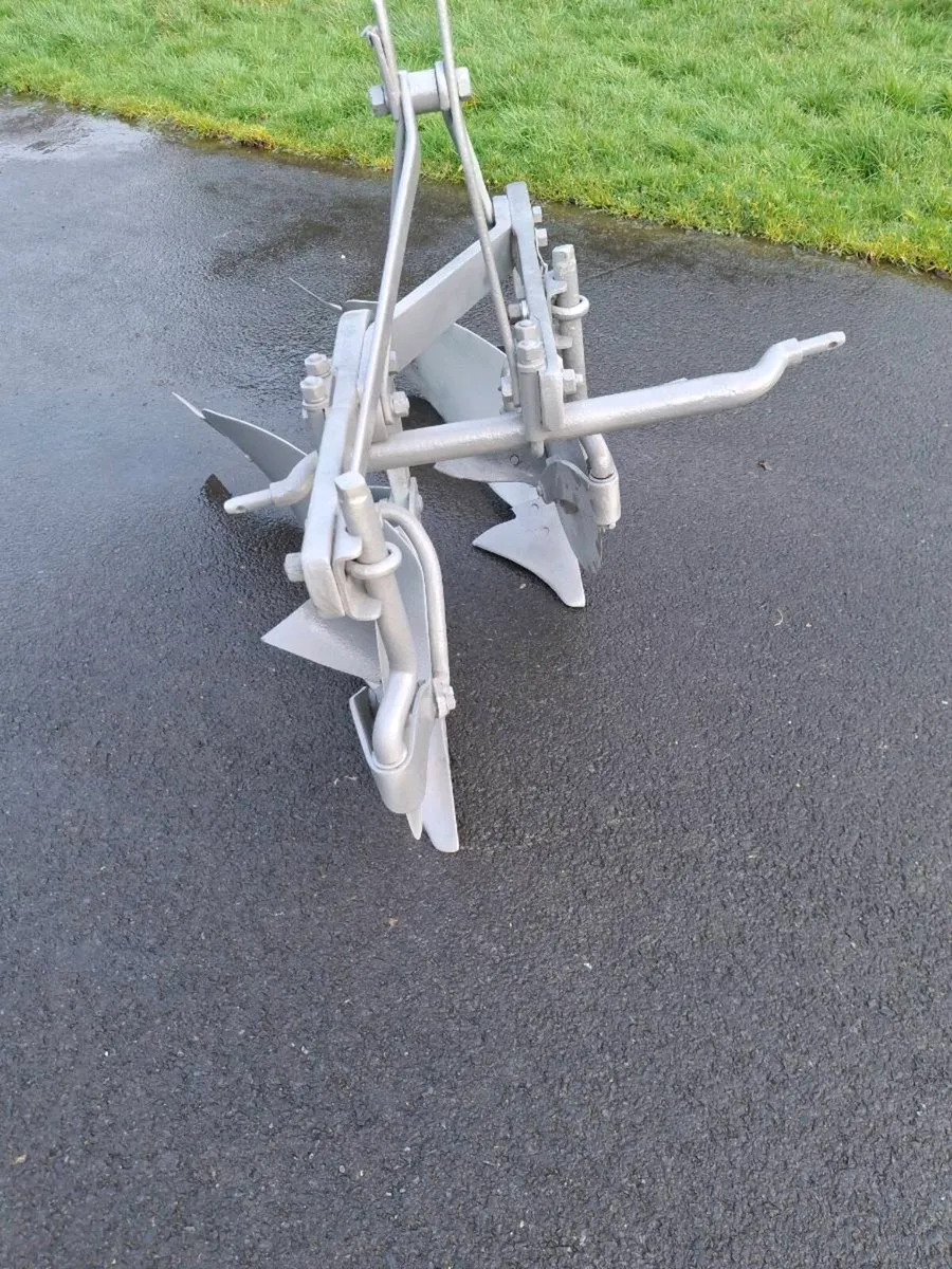 Derguaon 2 sod Plough - Image 4