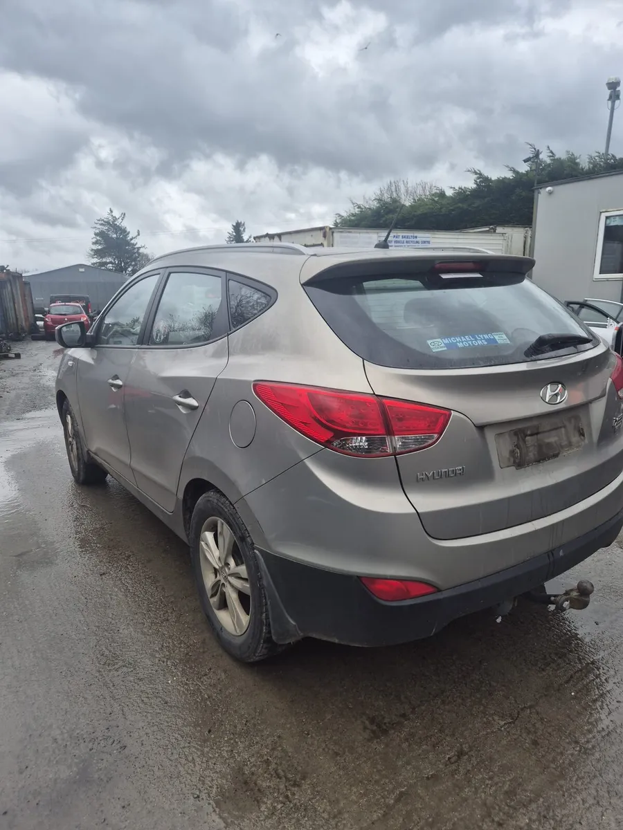 Hyundai IX35 - Breaking only - Image 4