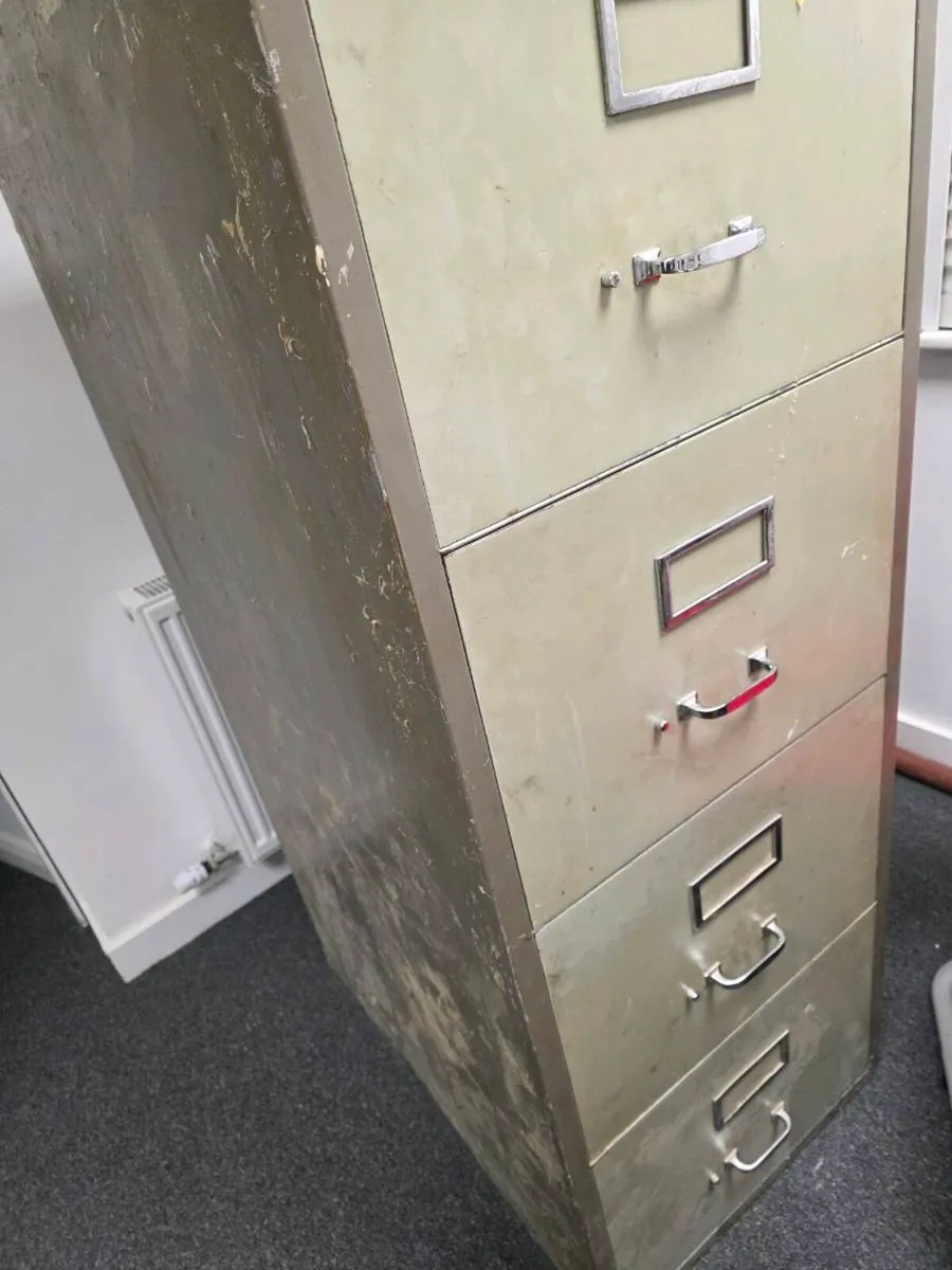 Fire Proof Chubb Cabinet - Image 4