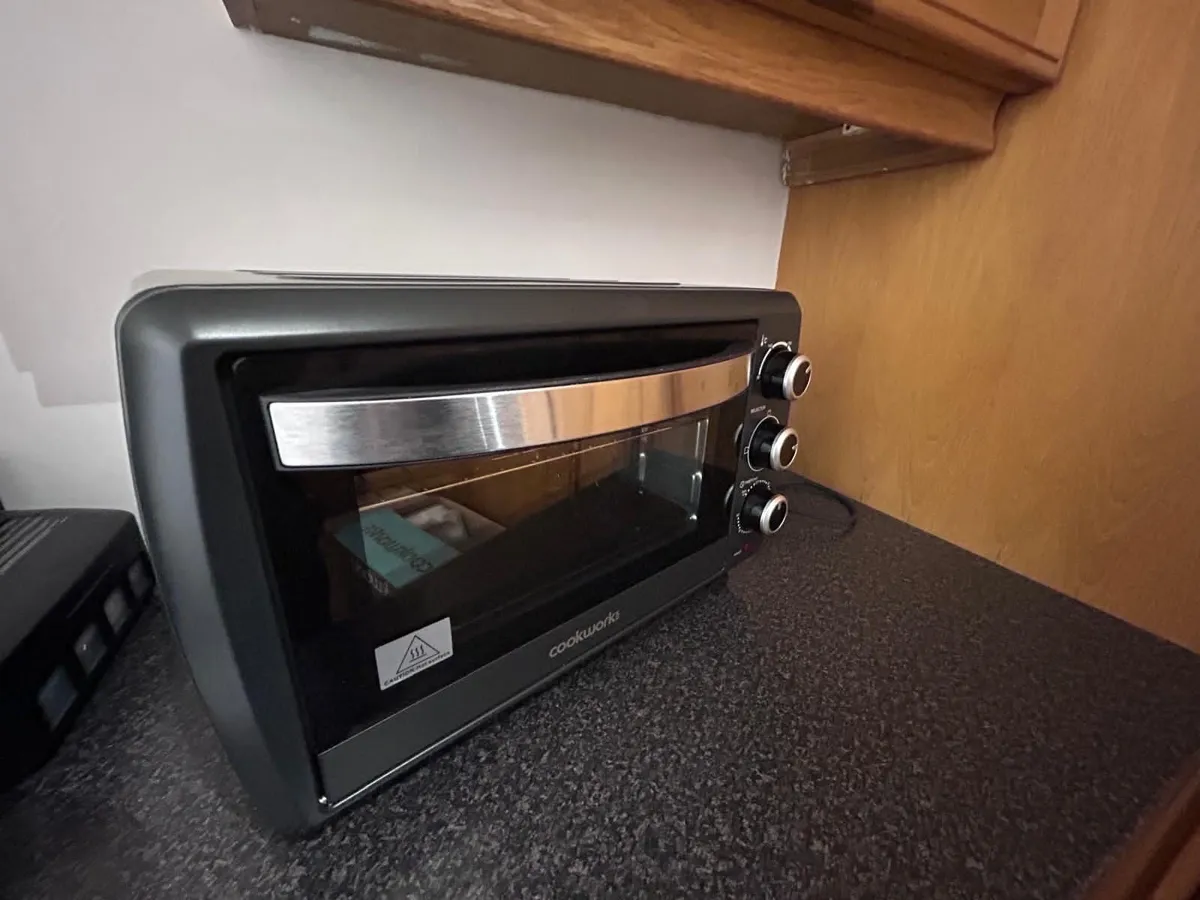 Cooksworks Mini Oven 1500W - Image 3