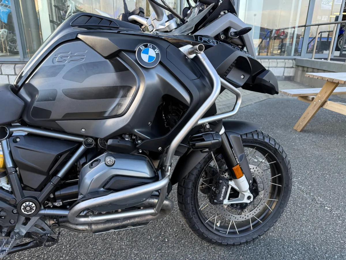 2017 BMW R 1200 GS Adventure Triple Black - Image 2