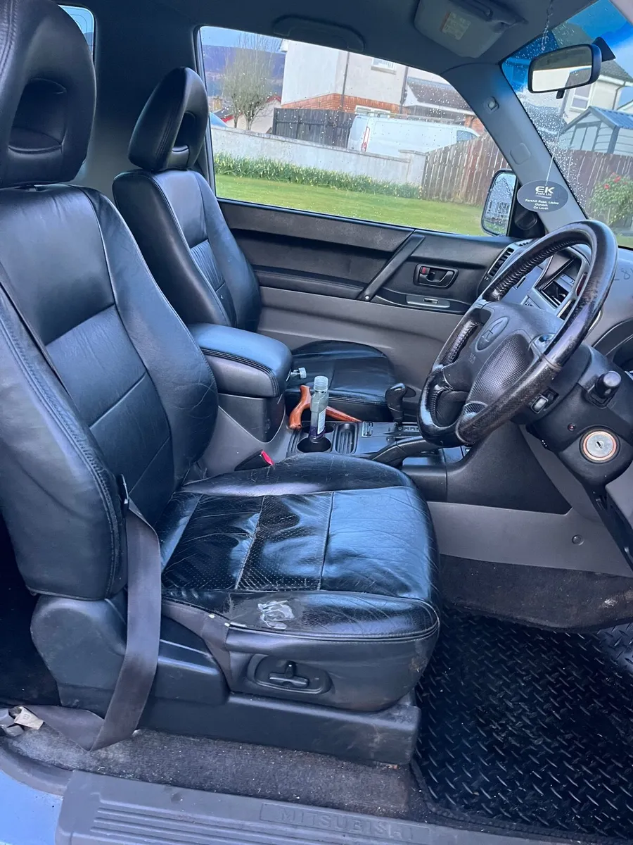 Mitsubishi Pajero 2006 - Image 4