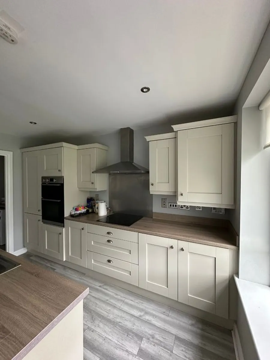 Kitchen Cabinets - Image 2