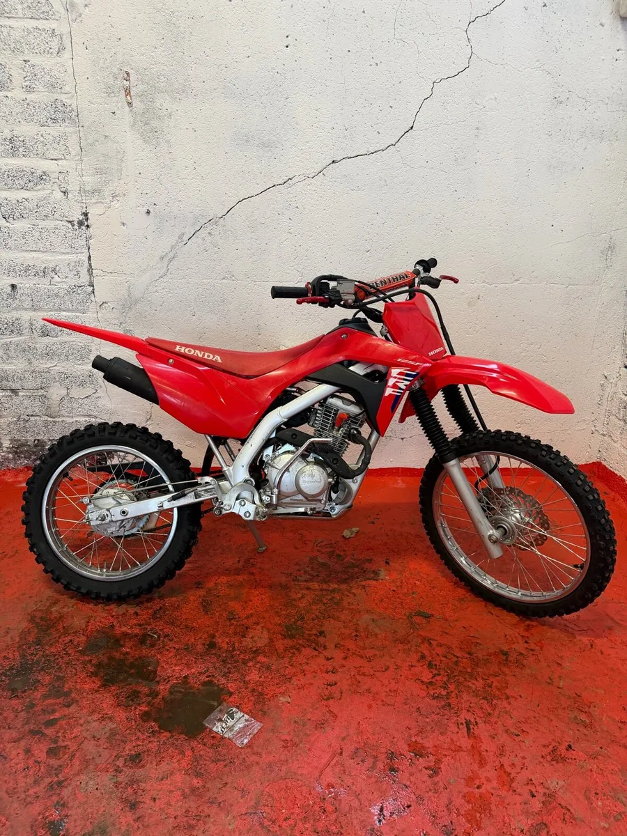 Honda Crf 125 f 2025 - Image 2