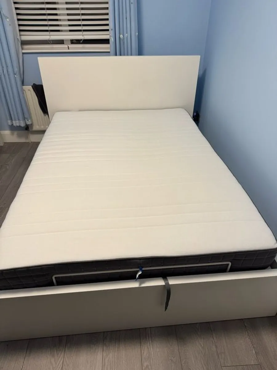 duble bed - Image 1