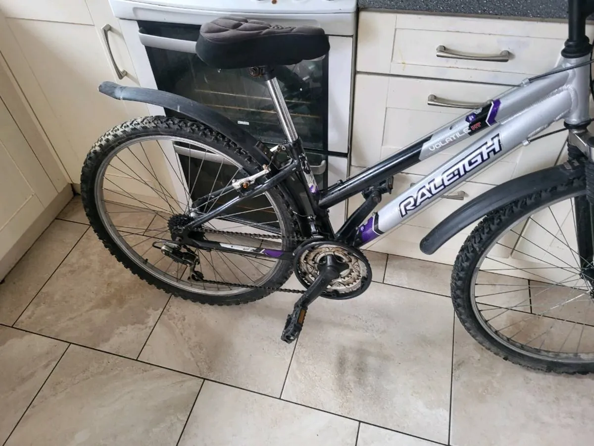 Ladies bike - Image 2