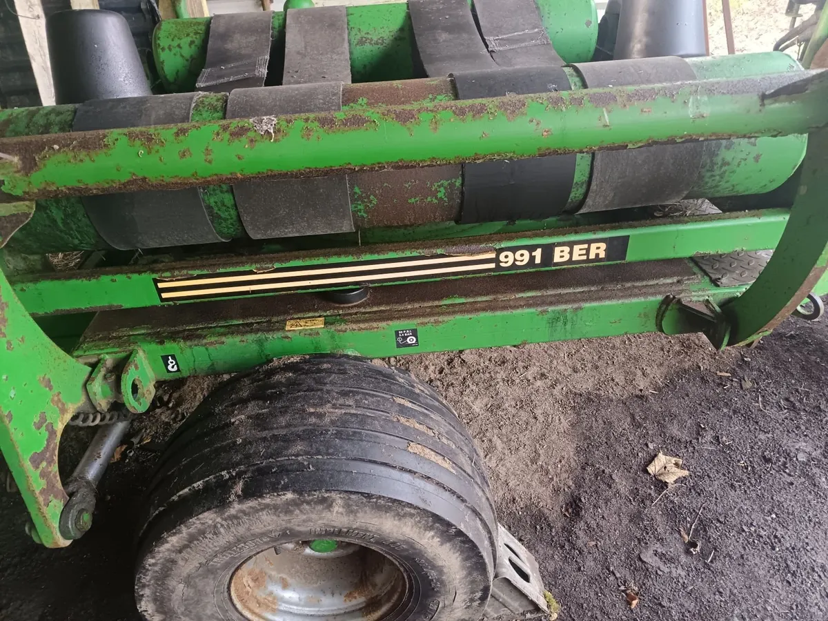 Mc hale round bale wrapper - Image 4