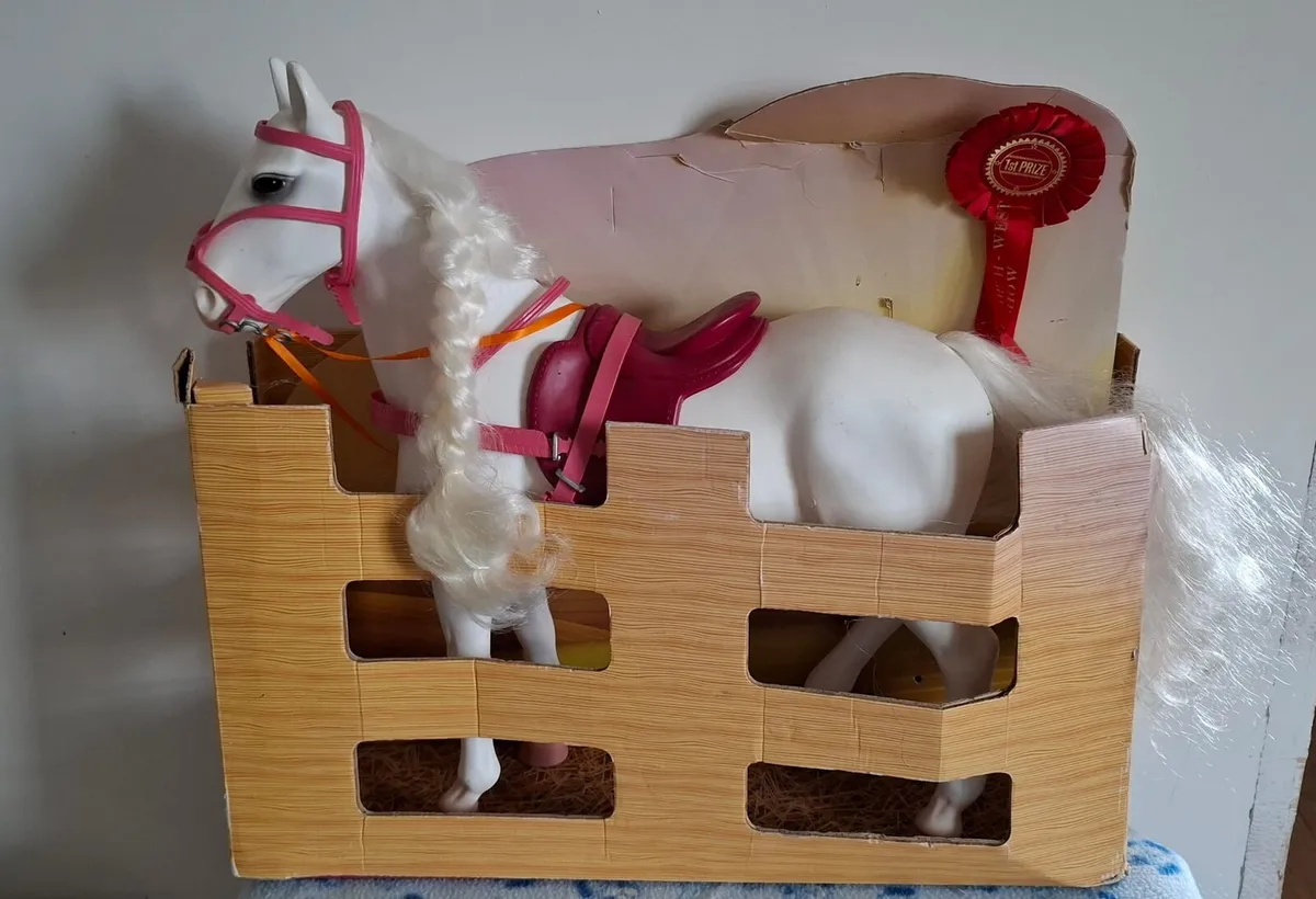 Our generation horse - Image 1