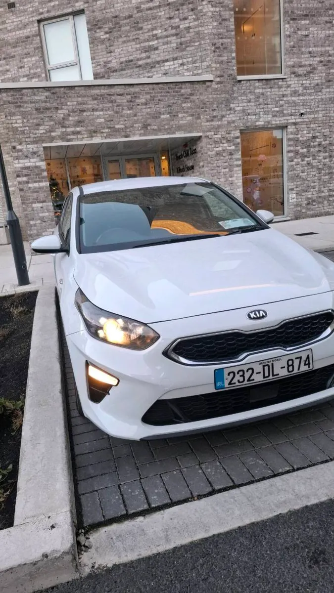 232 Kia Ceed Commercial – Like New - 5Y Warranty - Image 1