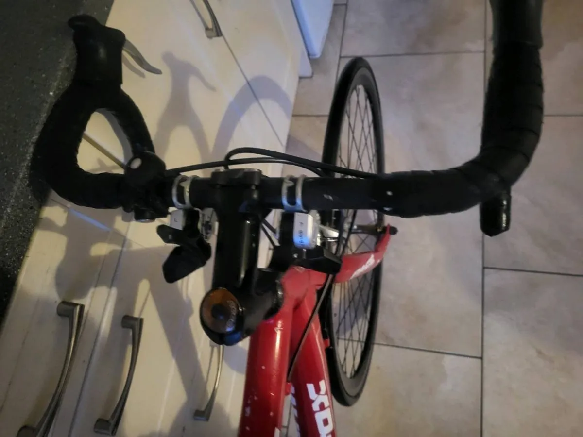 Mens road bike - Image 2