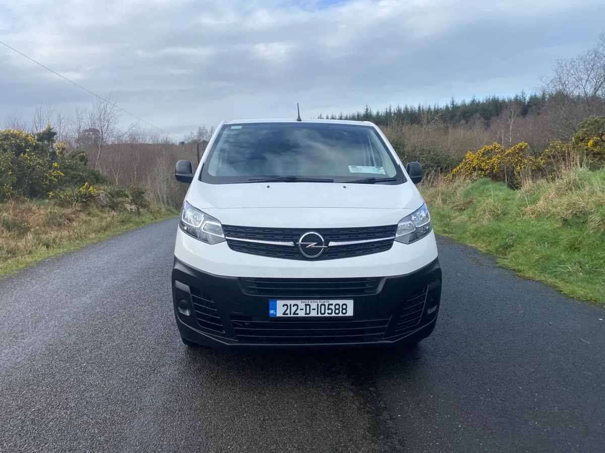 Opel Vivaro - Image 2