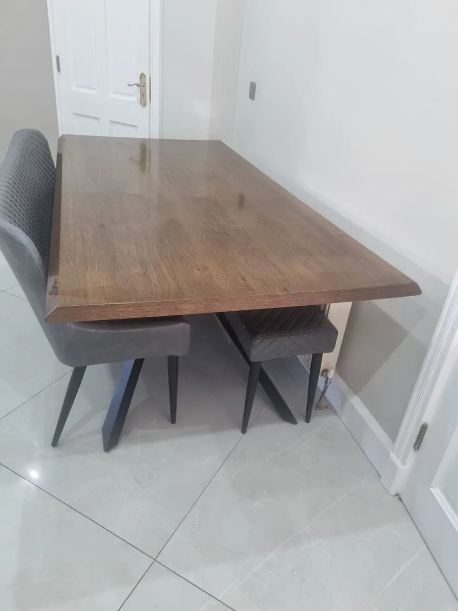 Fumed oak dining table - Image 1