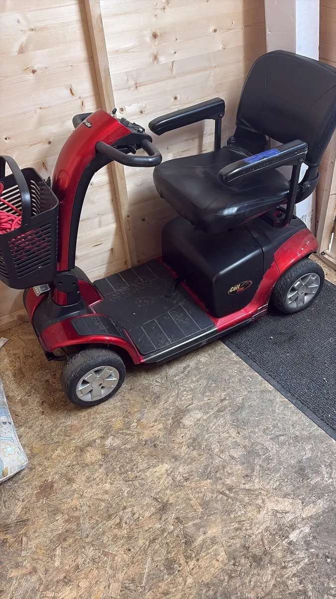 Mobility scooter - Image 1