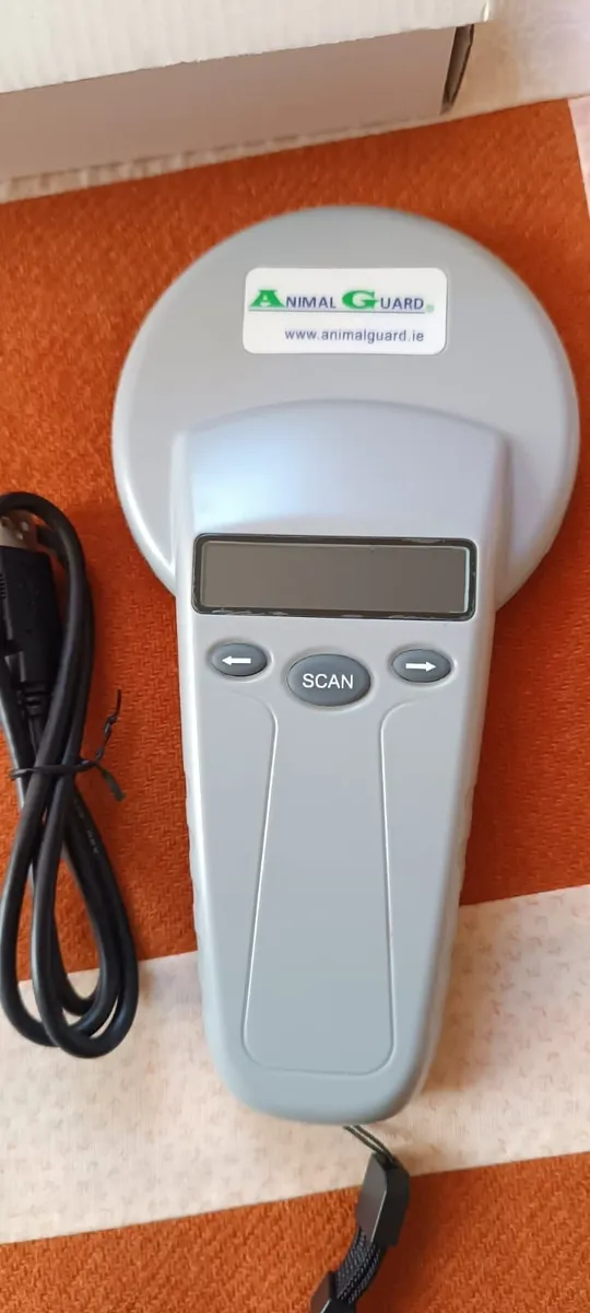 Dog scanner, professional microchip reader - Image 2