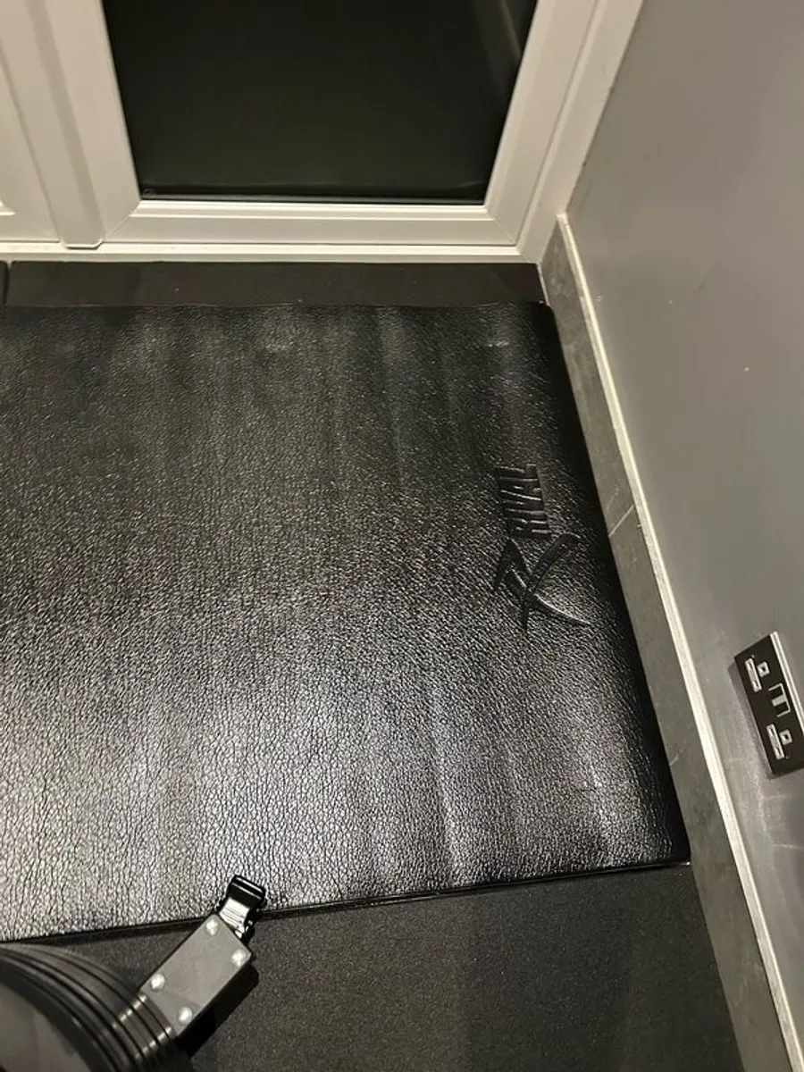 Gym Rubber Flooring x6 - Image 3