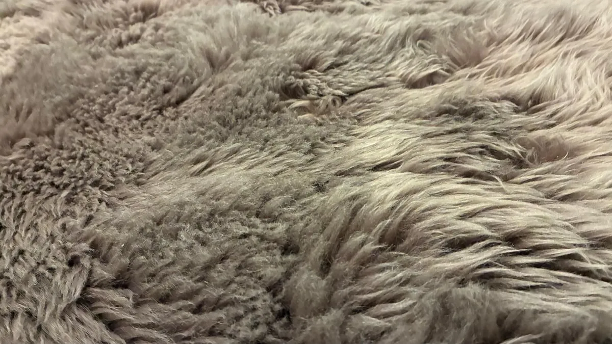 Natural Sheepskin rug XXL huge - Image 2
