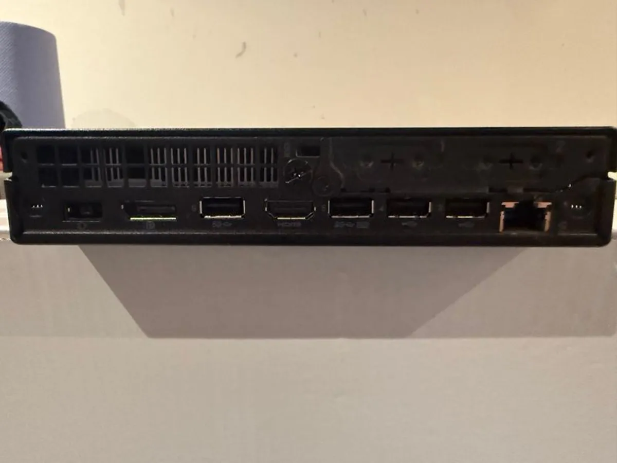 Lenovo M75Q - Image 2