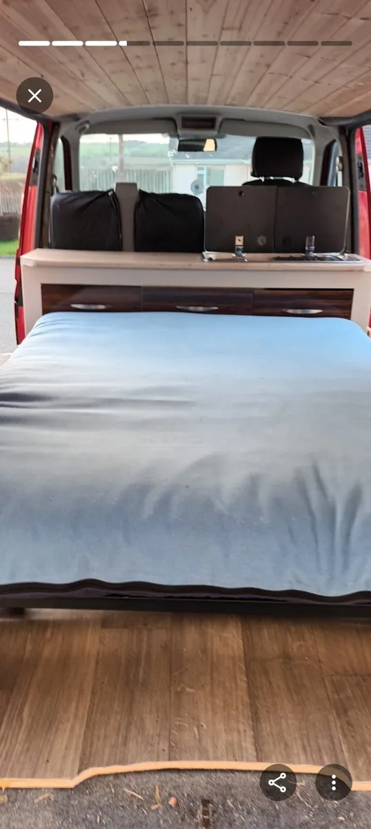 VW Transporter T5 - Image 4