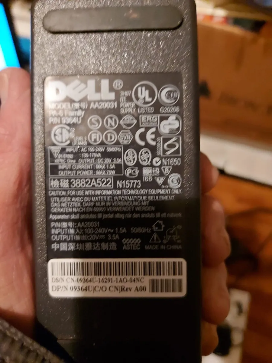 DELL AA20031 20v 3.5amp Power Adaptor - Image 2