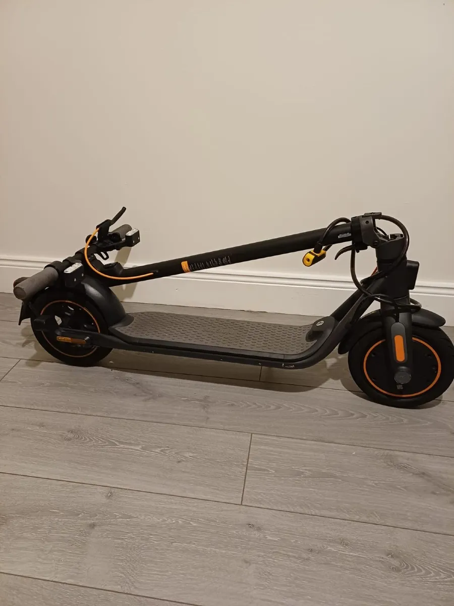 E-Scooter - Image 1