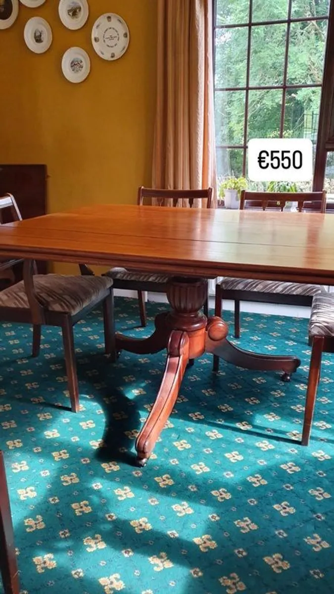 Antique dining table - Image 1