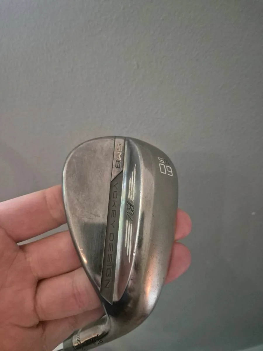 Titleist vokey SM8 60 degree wedge - Image 2