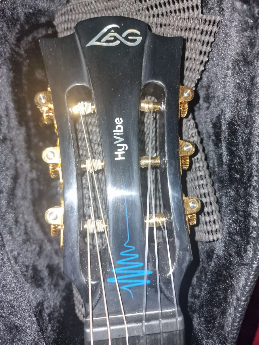 Classical Guitar - Image 4