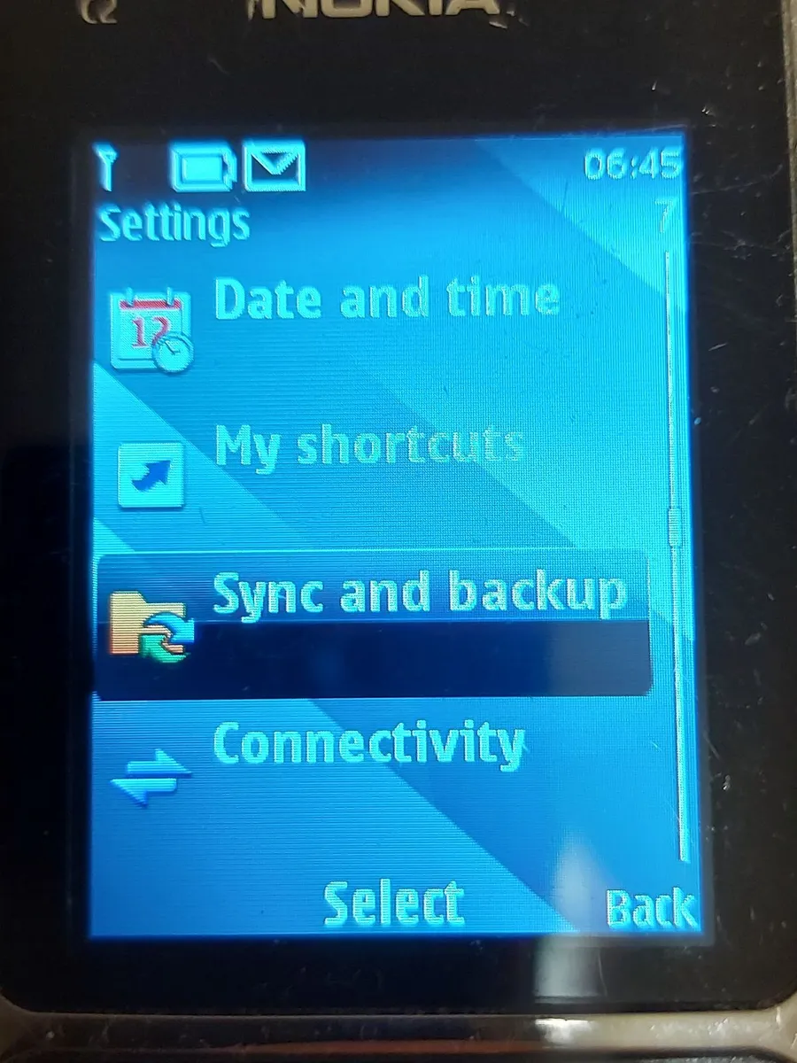 NOKIA C2-01 Mobile Vodafone Network Excellent cond - Image 4