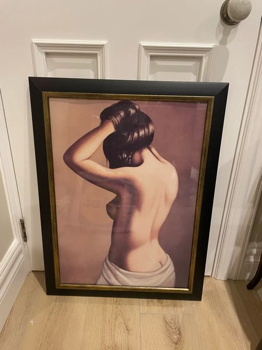 pictures x2 - Image 1