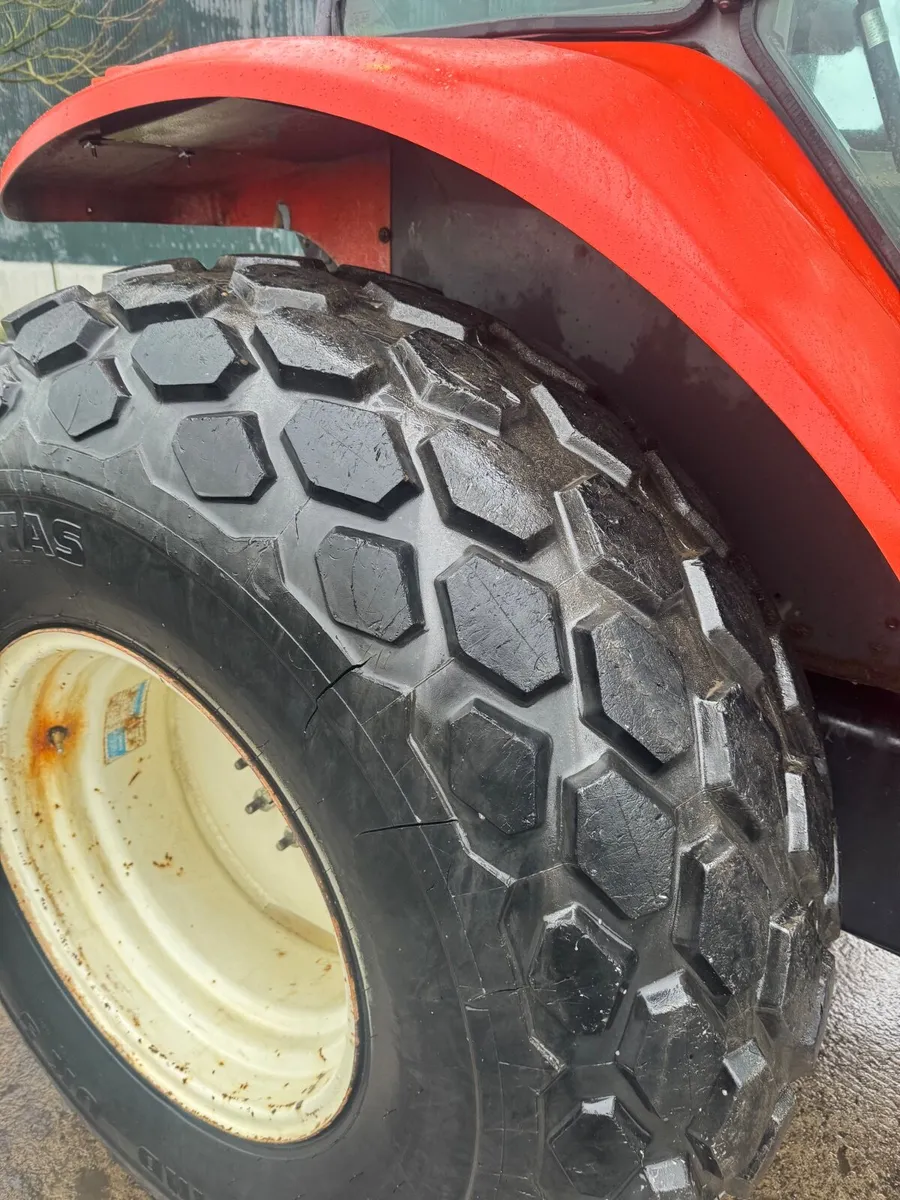 Kubota Tractor - Image 4