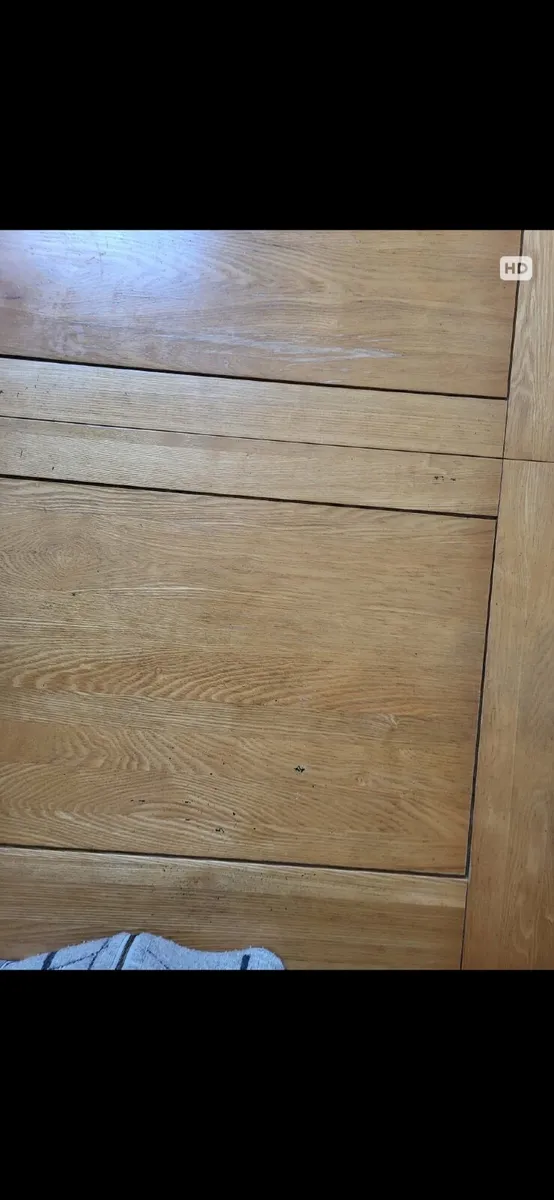 Kitchen table - Image 3