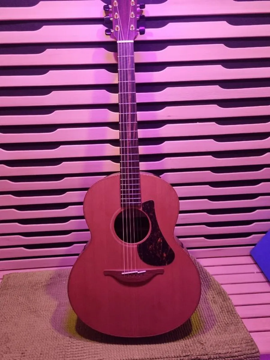 Lowden F12 - Image 1