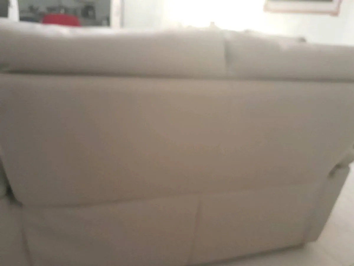 3 +2 seater matching sofa - Image 4