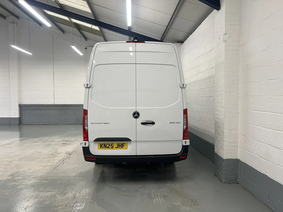 2025 Mercedes-Benz Sprinter Panel Van - Image 3