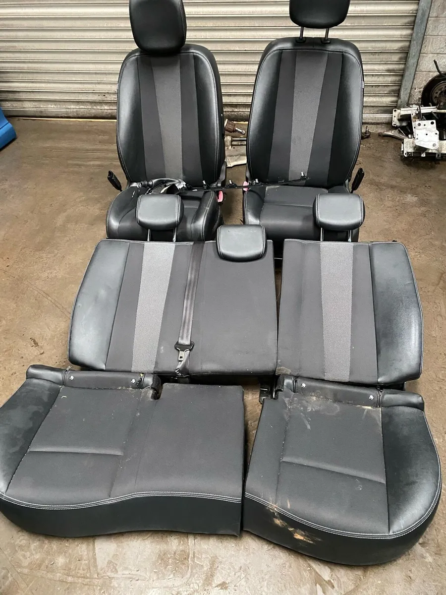 Half leather interior and door cards Renault Megan - Image 1