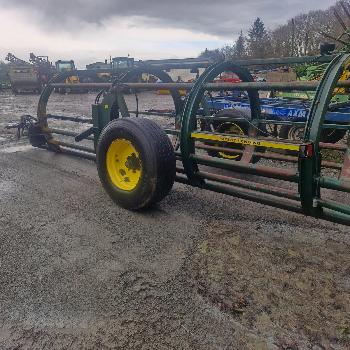 Bale trailer - Image 3