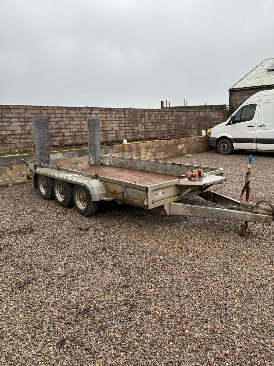 Nugent  13  Plant trailer.  Tri-axle.  13 x 4 - Image 1