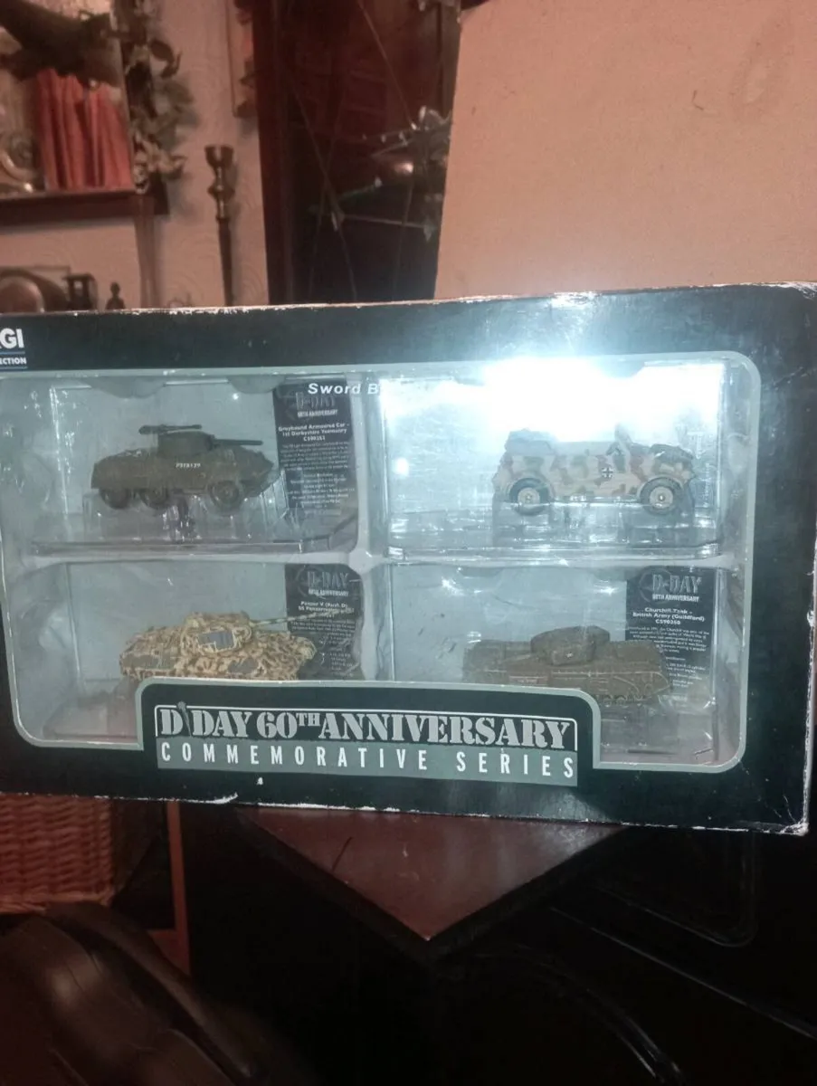 D DAY 60TH ANNIVERSARY COMMEMORATIVS SERIES BOXSET - Image 2