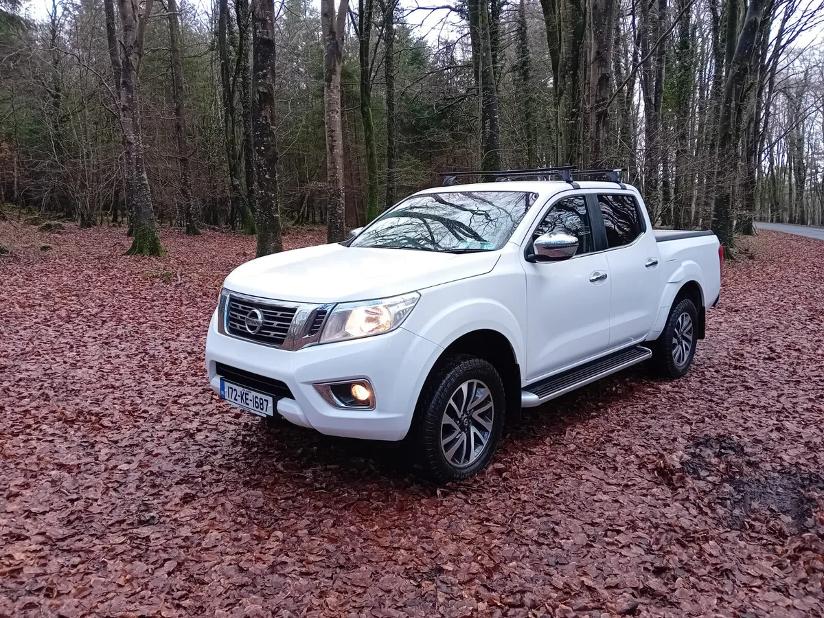 172 NISSAN NAVARA 2.3 DCI 6 SPEED 1 OWNER - Image 1