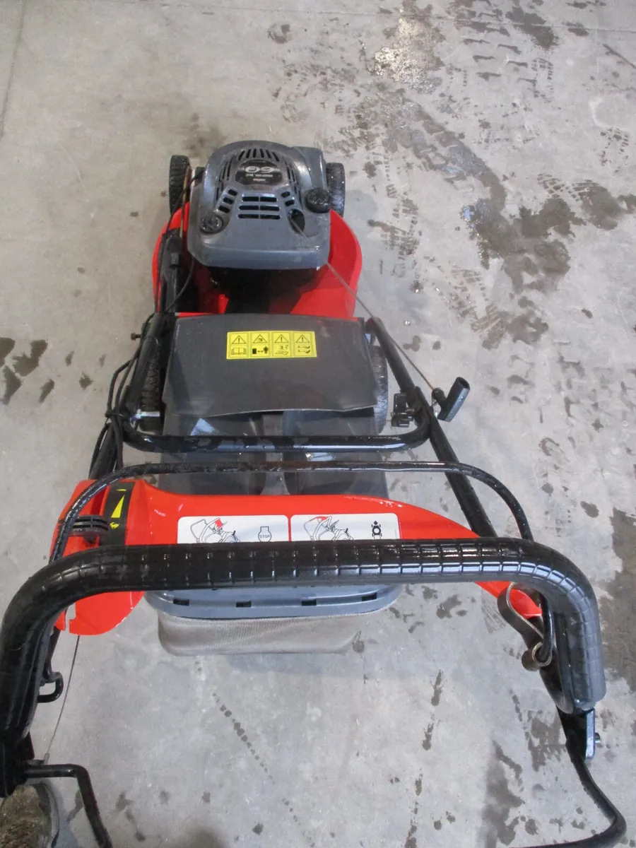 CastelGarden  Lawn Mower - Image 3