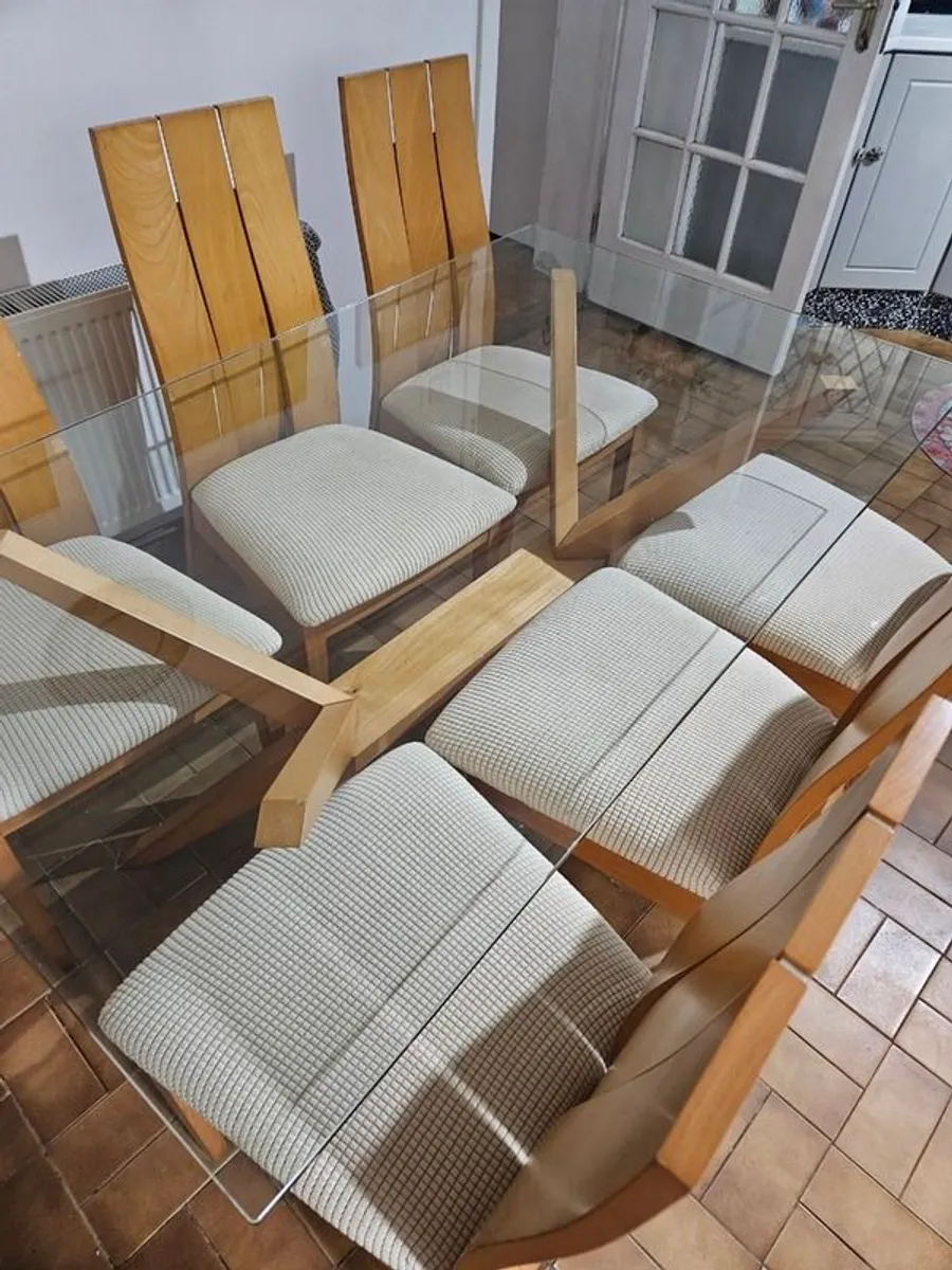 Glass top table and 6 chairs - Image 2
