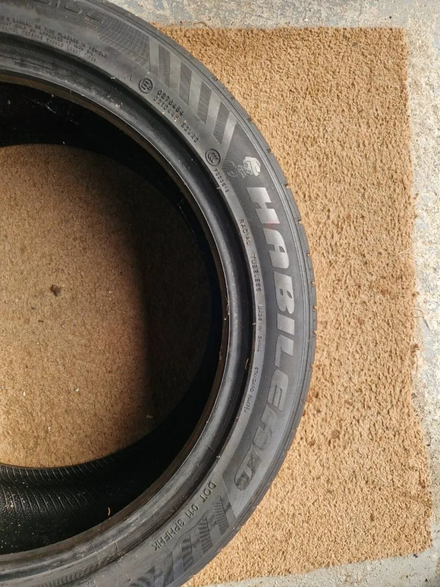 Brand new tyre - Image 2
