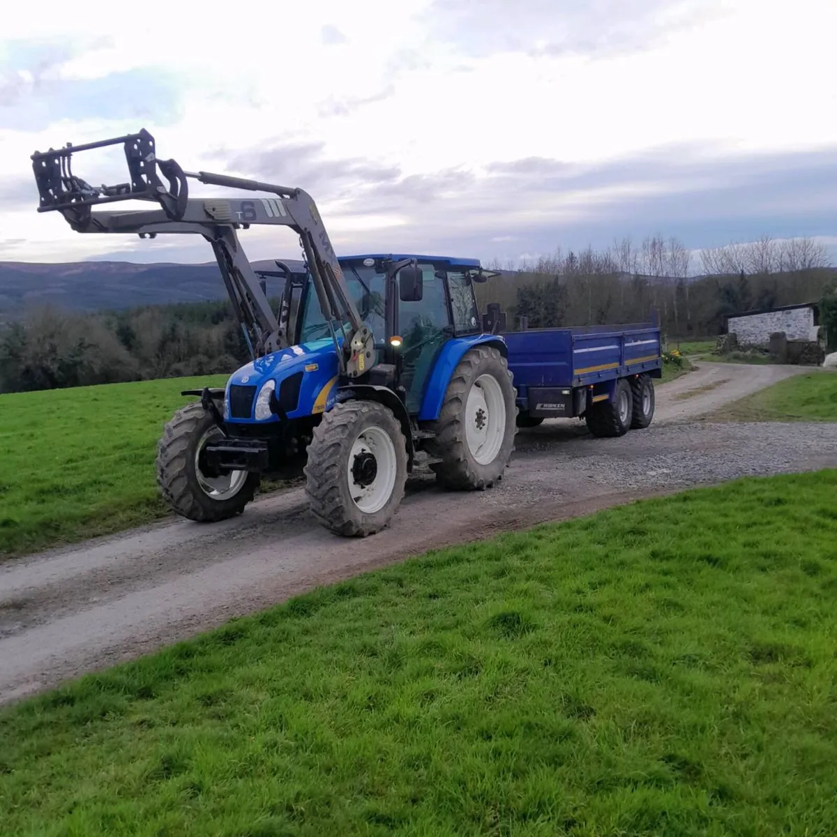 Tractor and trailer hire - Image 1